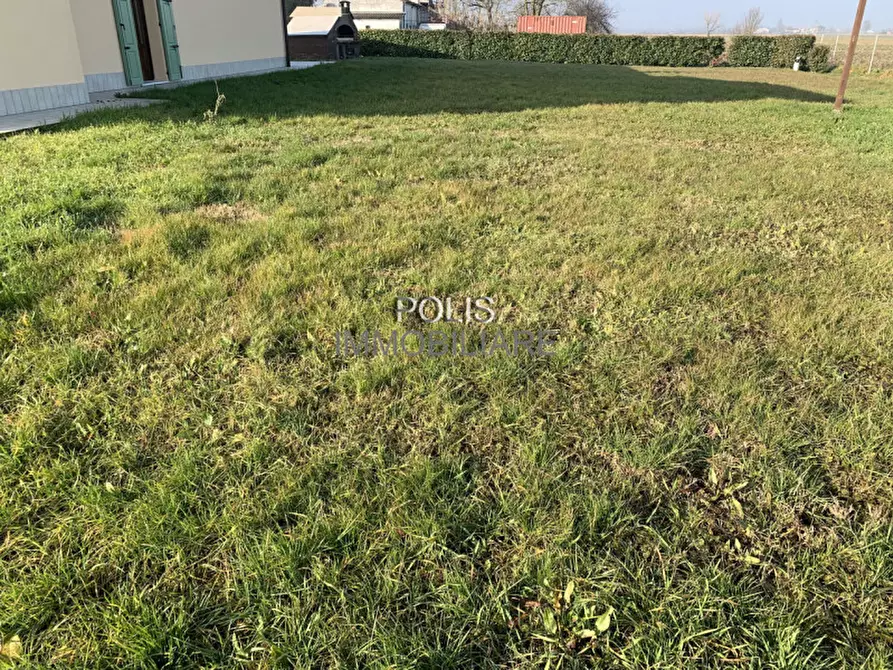 Immagine 21 di Villa in vendita  in VIA CODEBELLI a Concordia Sulla Secchia