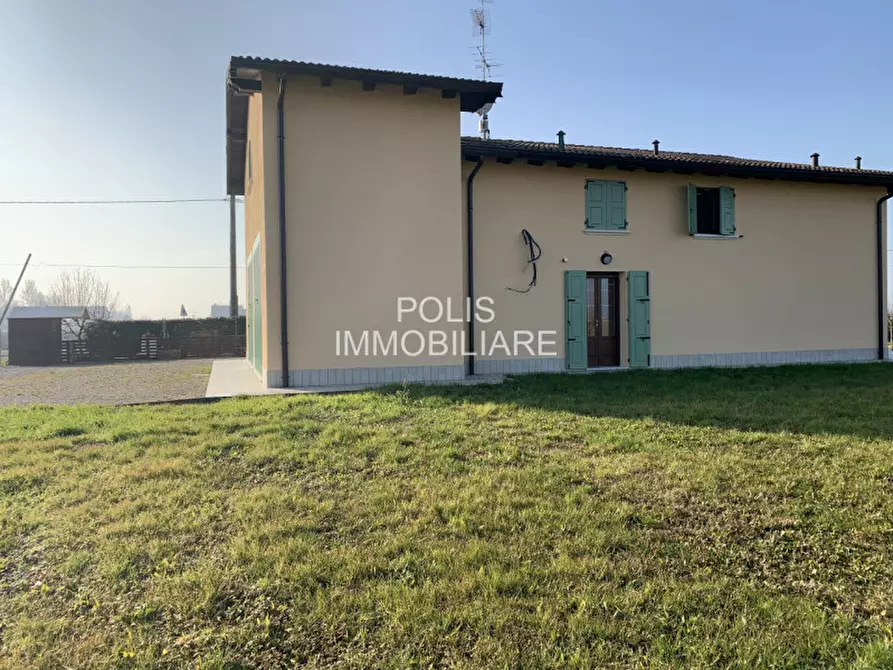 Immagine 32 di Villa in vendita  in VIA CODEBELLI a Concordia Sulla Secchia