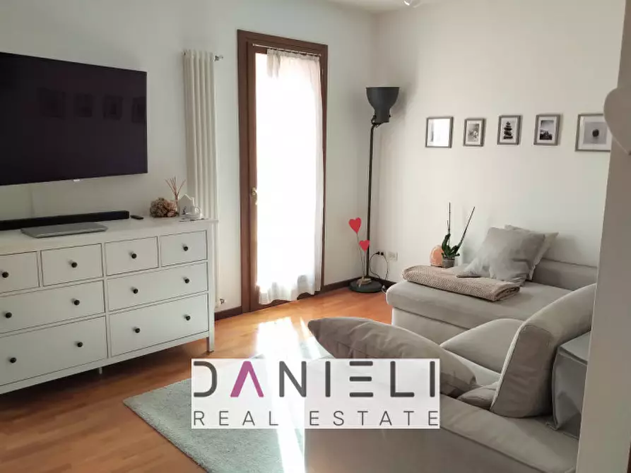 Immagine 3 di Appartamento in vendita  in Corso Mazzini a Arzignano