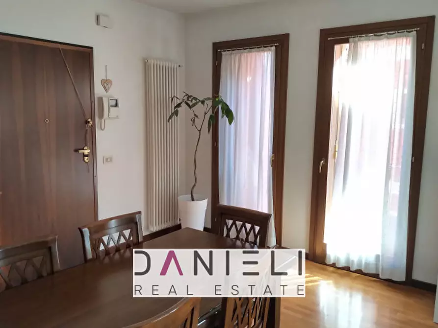 Immagine 5 di Appartamento in vendita  in Corso Mazzini a Arzignano