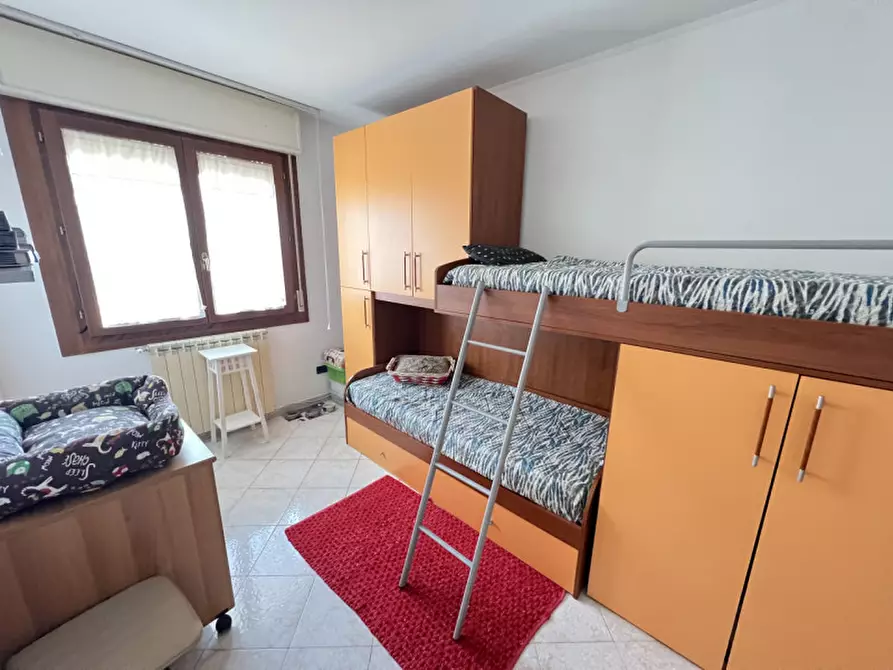 Immagine 11 di Appartamento in vendita  in Via Persica a Chioggia