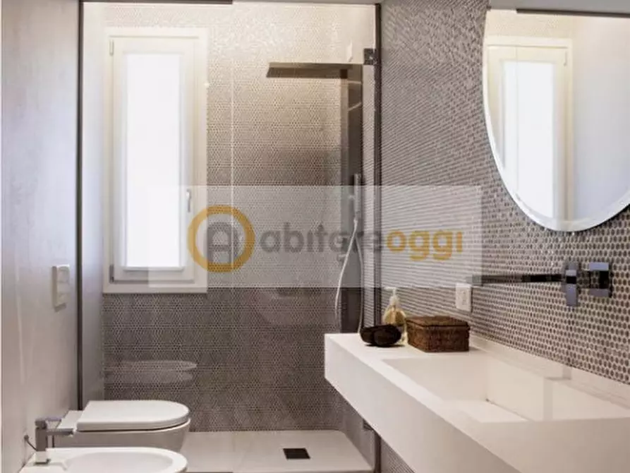 Immagine 9 di Appartamento in vendita  a Bassano Del Grappa