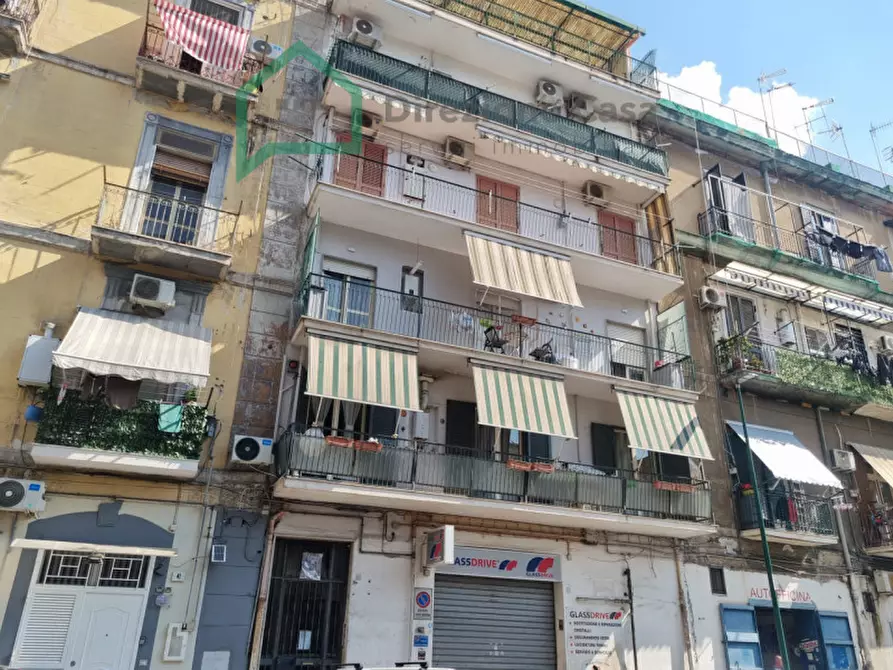 Immagine 1 di Appartamento in vendita  in Via Giuseppe Palmieri a Napoli