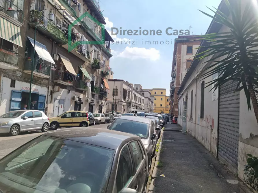 Immagine 4 di Appartamento in vendita  in Via Giuseppe Palmieri a Napoli