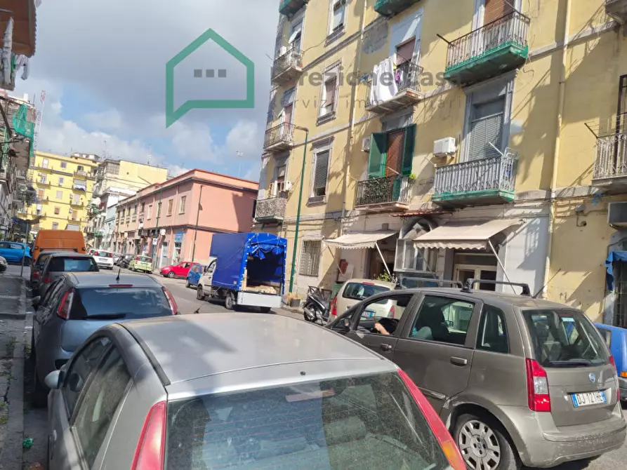 Immagine 6 di Appartamento in vendita  in Via Giuseppe Palmieri a Napoli