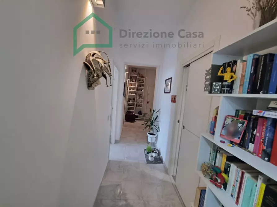 Immagine 9 di Appartamento in vendita  in Via Giuseppe Palmieri a Napoli