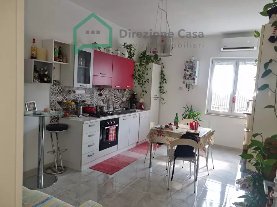 Immagine 11 di Appartamento in vendita  in Via Giuseppe Palmieri a Napoli