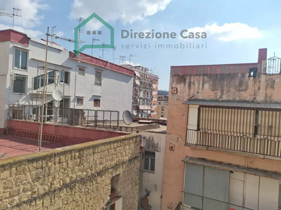 Immagine 15 di Appartamento in vendita  in Via Giuseppe Palmieri a Napoli