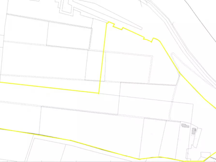 Immagine 27 di Terreno in vendita  in VIA LUNGO ARGINE a Rovigo