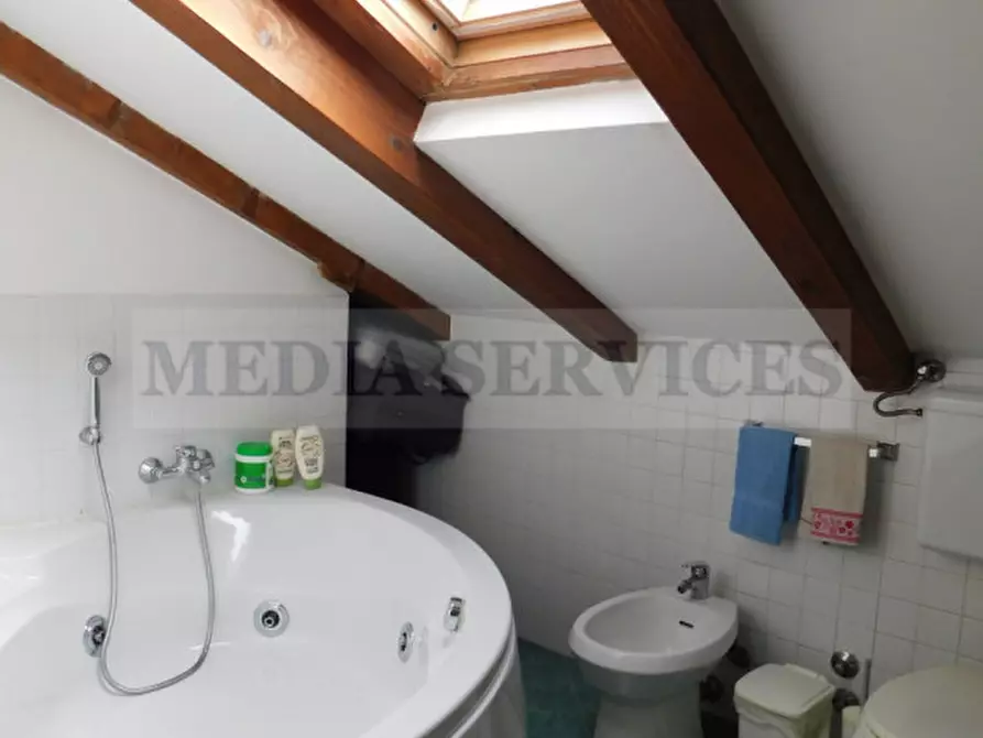 Immagine 21 di Appartamento in vendita  in via Giuseppe Garibaldi n° 32 a Sannazzaro De' Burgondi