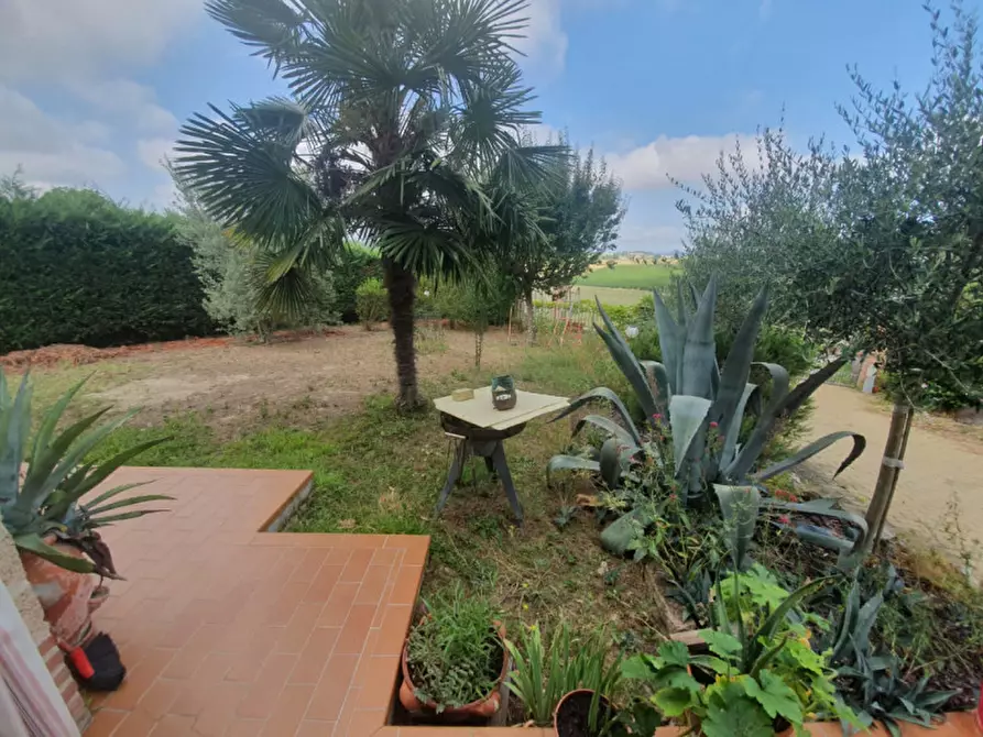 Immagine 1 di Villa in vendita  in regione Bocca a Cella Monte