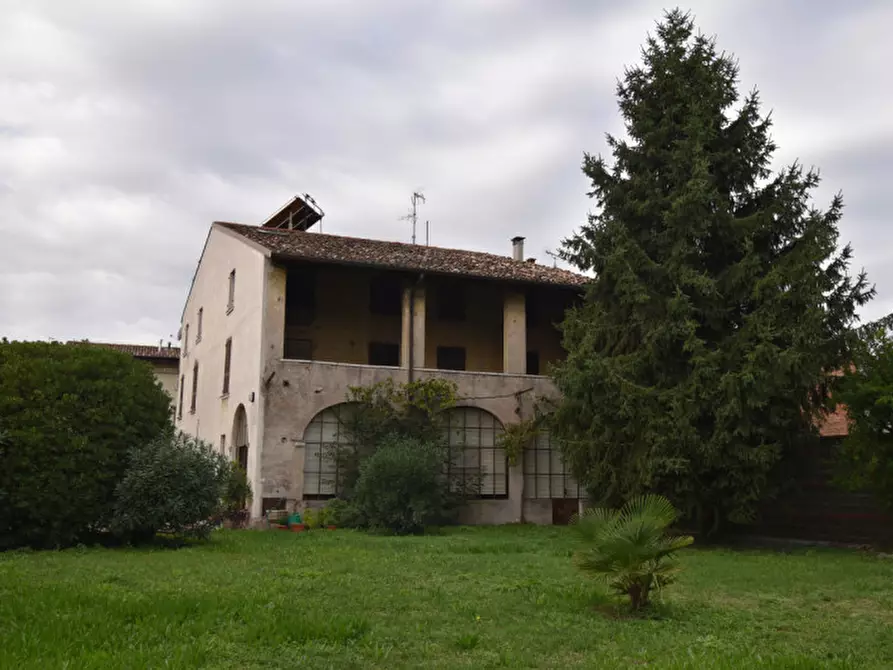 Immagine 1 di Palazzo in vendita  in via Lametta 20 a Carpenedolo