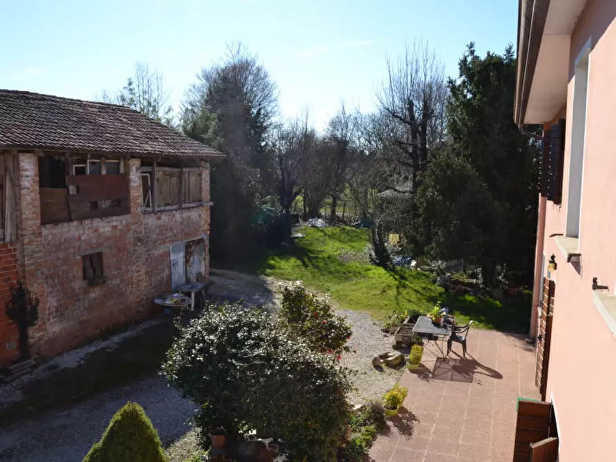 Immagine 2 di Villetta a schiera in vendita  in VIA FORNACE a Noale