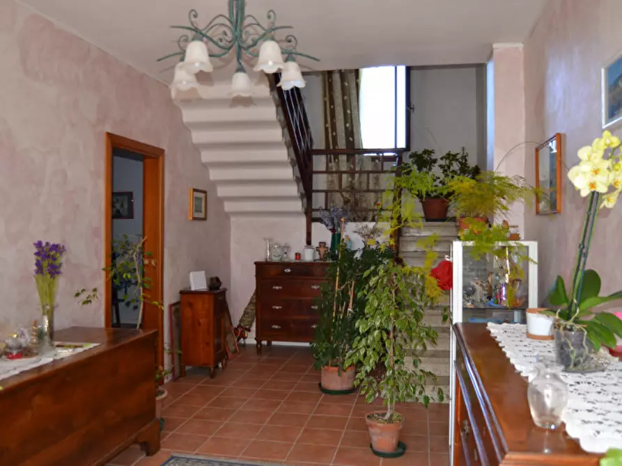 Immagine 5 di Villetta a schiera in vendita  in VIA FORNACE a Noale