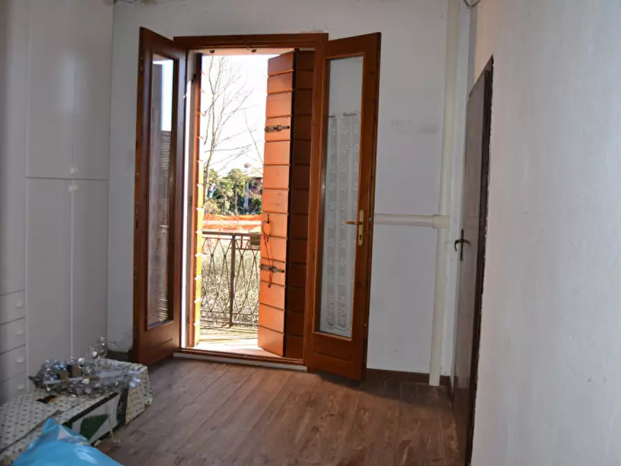 Immagine 10 di Villetta a schiera in vendita  in VIA FORNACE a Noale