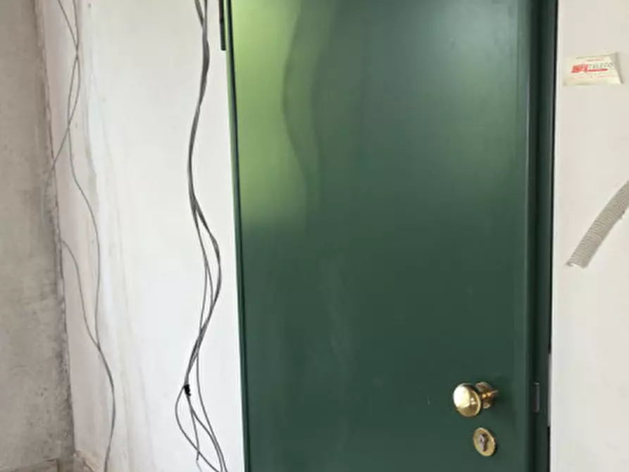 Immagine 11 di Laboratorio in vendita  a Trissino