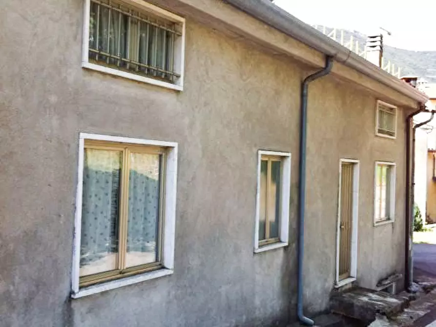 Immagine 16 di Rustico / casale in vendita  in Via Petrazzini a Crespadoro