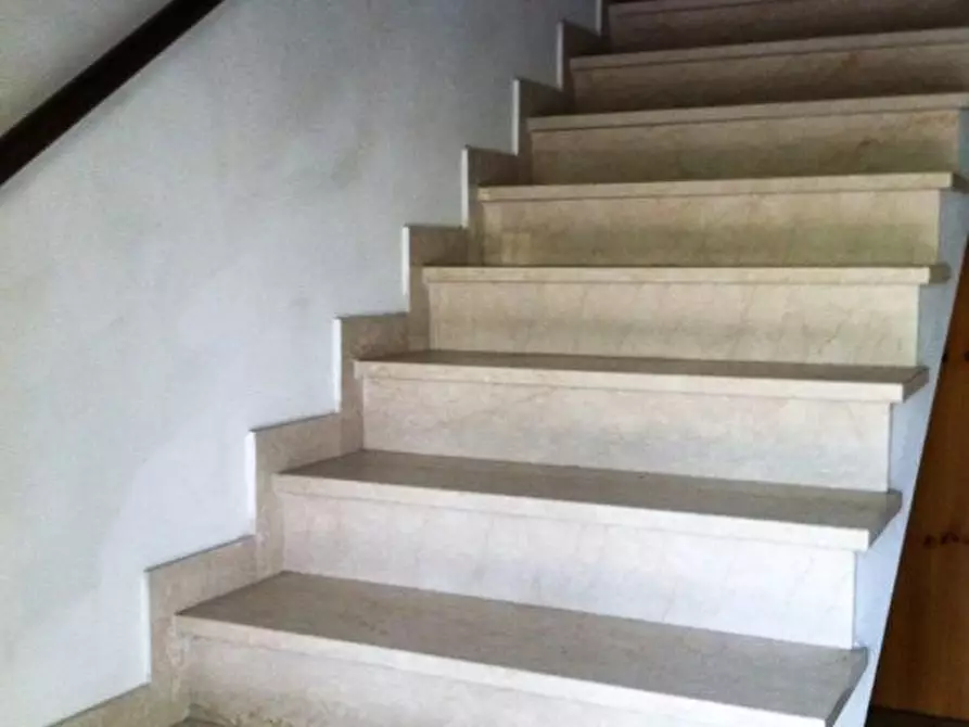 Immagine 17 di Rustico / casale in vendita  in Via Petrazzini a Crespadoro