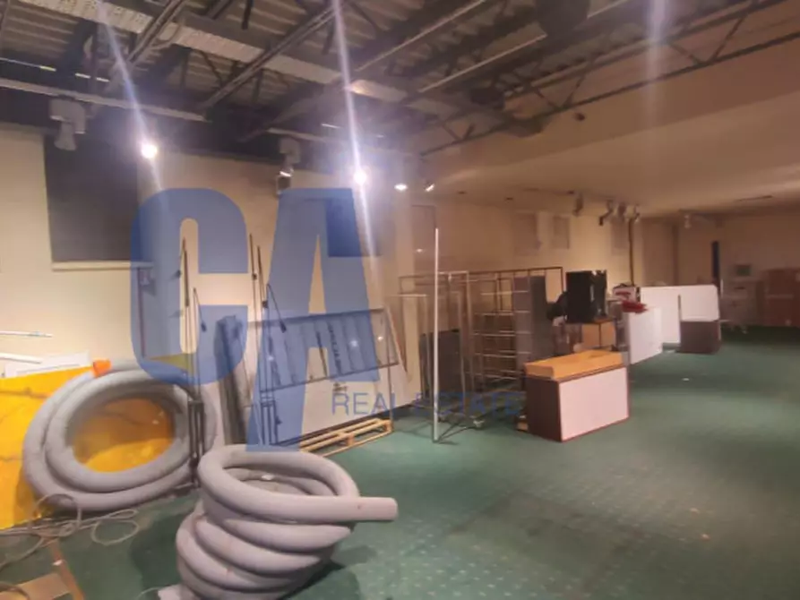 Immagine 22 di Attività commerciale in affitto  in VIALE LANCETTI a Milano