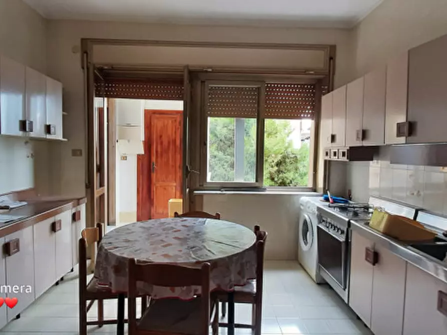 Immagine 1 di Appartamento in vendita  in VIA MARTIRI D'AFRICA a Torre Del Greco
