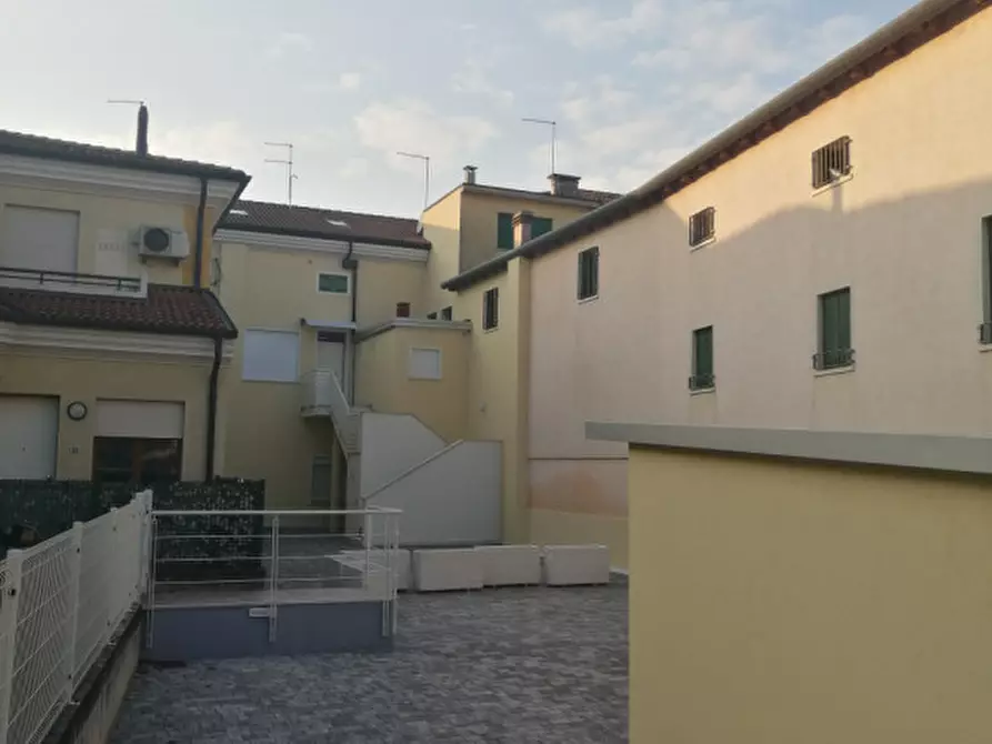 Immagine 25 di Appartamento in affitto  in Via XX Settembre a Camisano Vicentino