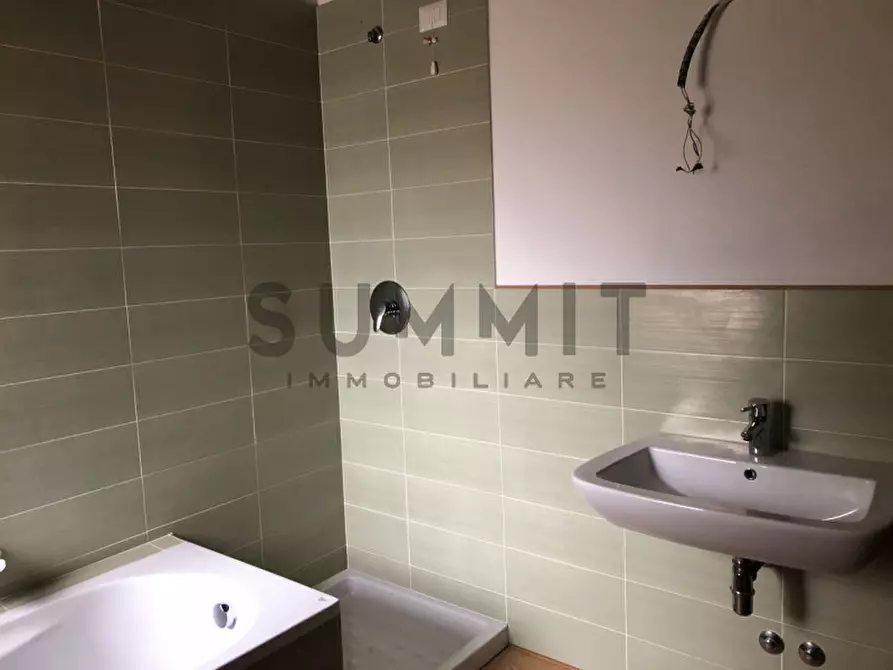 Immagine 23 di Appartamento in vendita  in schio a Schio