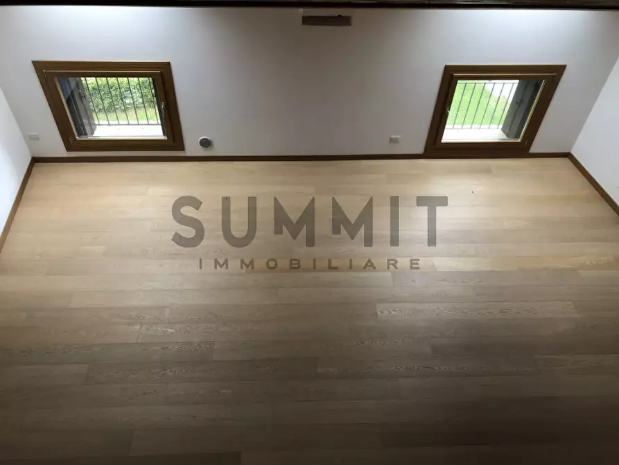 Immagine 3 di Appartamento in vendita  in schio a Schio