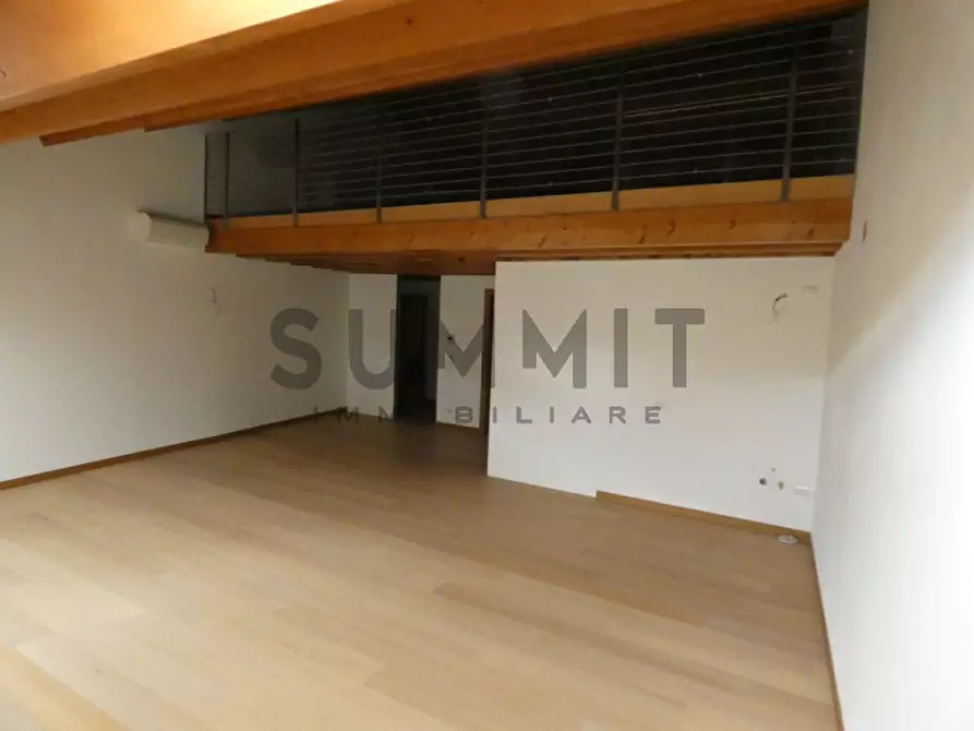 Immagine 4 di Appartamento in vendita  in schio a Schio