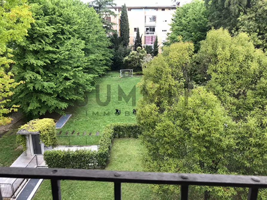 Immagine 17 di Appartamento in vendita  in schio a Schio