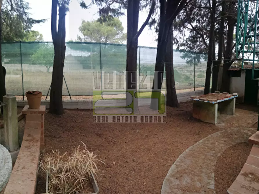 Immagine 8 di Villa in vendita  in contrada carrubella a Avola