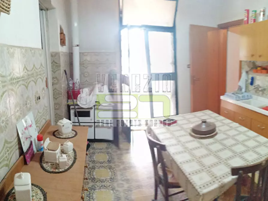 Immagine 20 di Villa in vendita  in contrada carrubella a Avola