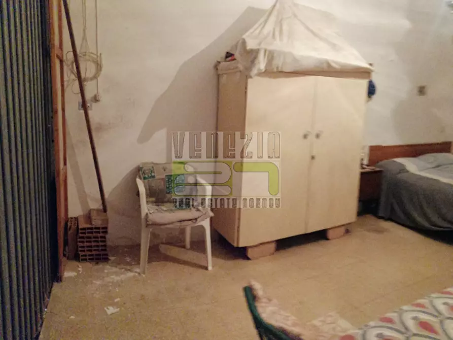 Immagine 21 di Villa in vendita  in contrada carrubella a Avola