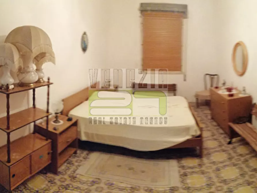 Immagine 26 di Villa in vendita  in contrada carrubella a Avola