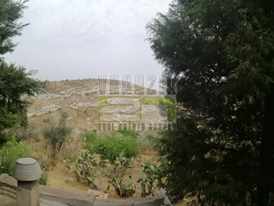 Immagine 28 di Villa in vendita  in contrada carrubella a Avola