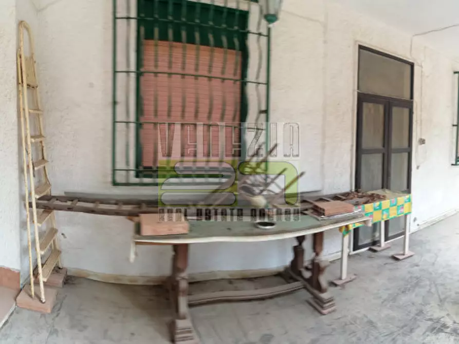 Immagine 32 di Villa in vendita  in contrada carrubella a Avola