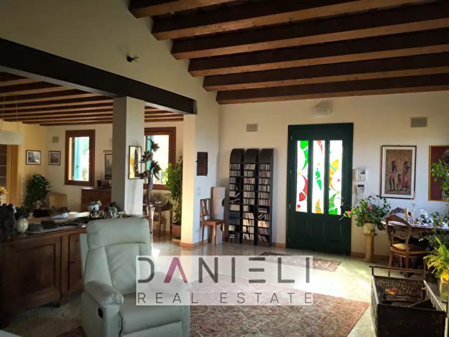 Immagine 4 di Villa in vendita  in Via Piave a Brendola