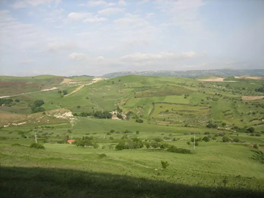 Immagine 22 di Terreno in vendita  in C.da Fontanelle a Giarratana