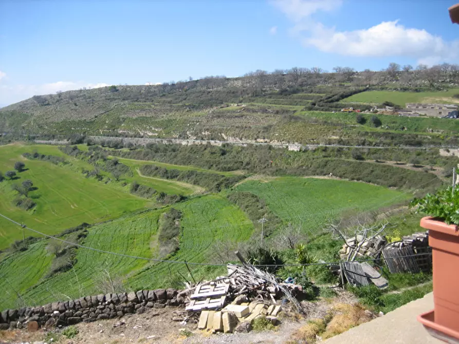 Immagine 35 di Terreno in vendita  in C.da Fontanelle a Giarratana