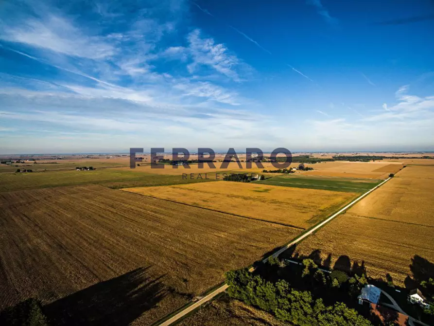 Immagine 1 di Terreno in vendita  a Treviso