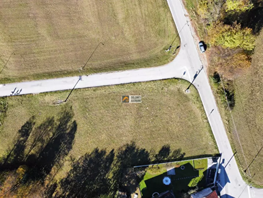 Immagine 10 di Terreno in vendita  in Località Ronchet a La Valle Agordina