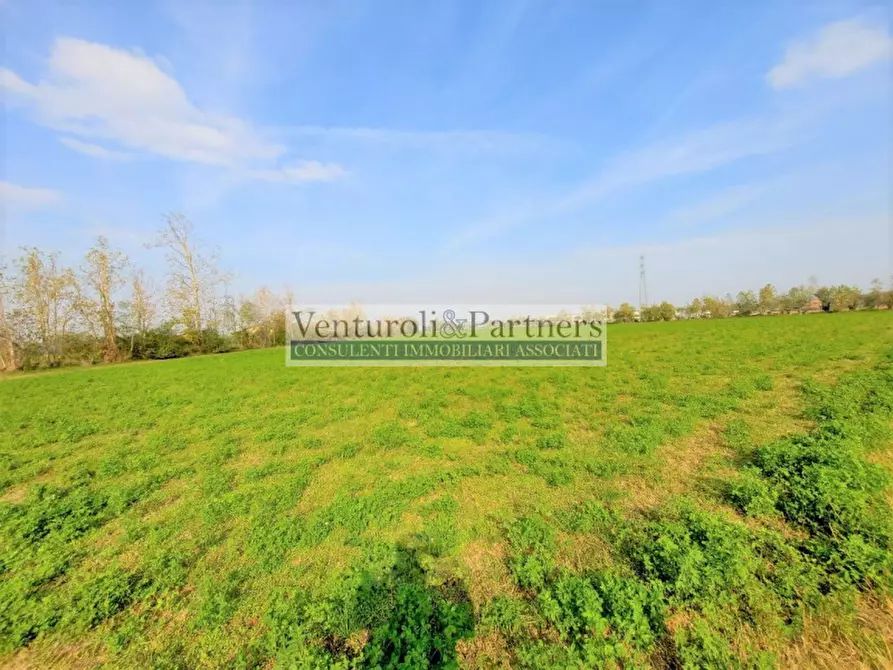 Immagine 3 di Terreno in vendita  in via segantini a Castiglione Delle Stiviere