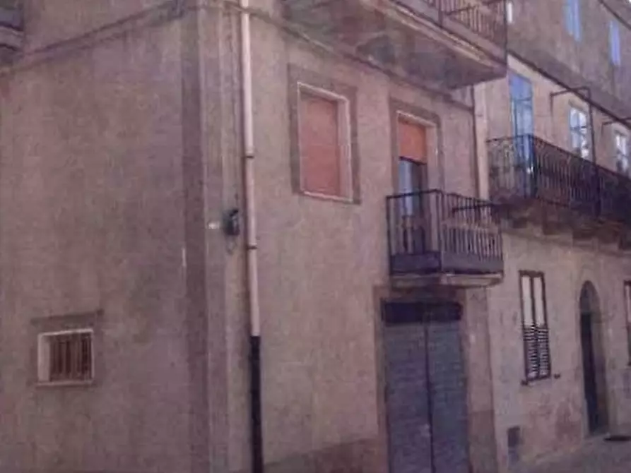 Immagine 4 di Appartamento in vendita  in via Loi, 2 a Santa Caterina Dello Ionio
