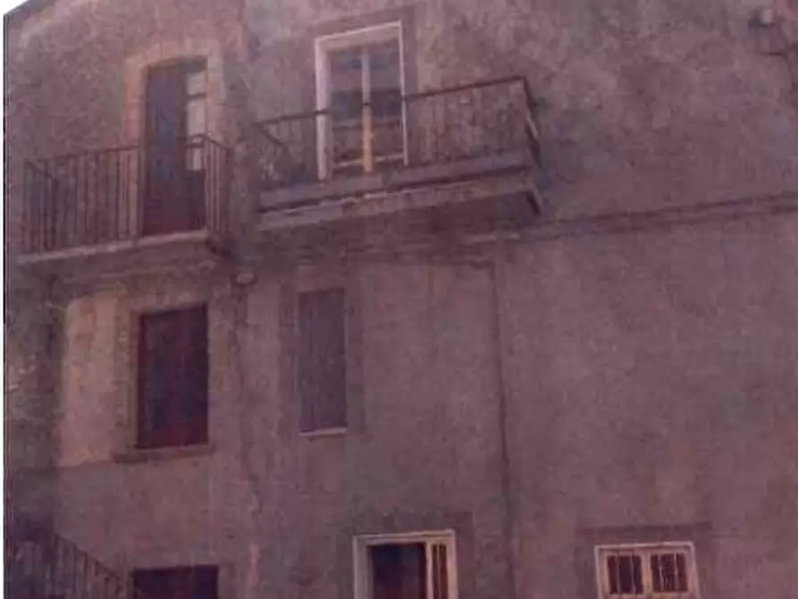 Immagine 5 di Appartamento in vendita  in via Loi, 2 a Santa Caterina Dello Ionio