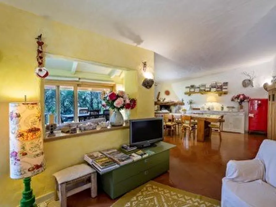 Immagine 13 di Villa in vendita  a Arzachena