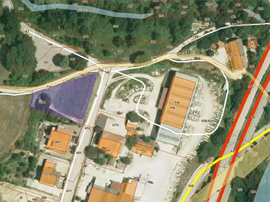 Immagine 2 di Terreno in vendita  in via dell'Artigianato a Acqualagna