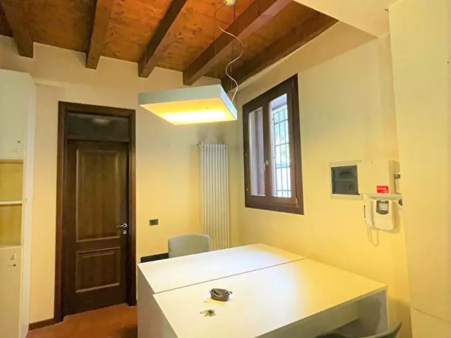 Immagine 2 di Ufficio in affitto  in Contrà San Rocco 10 a Vicenza