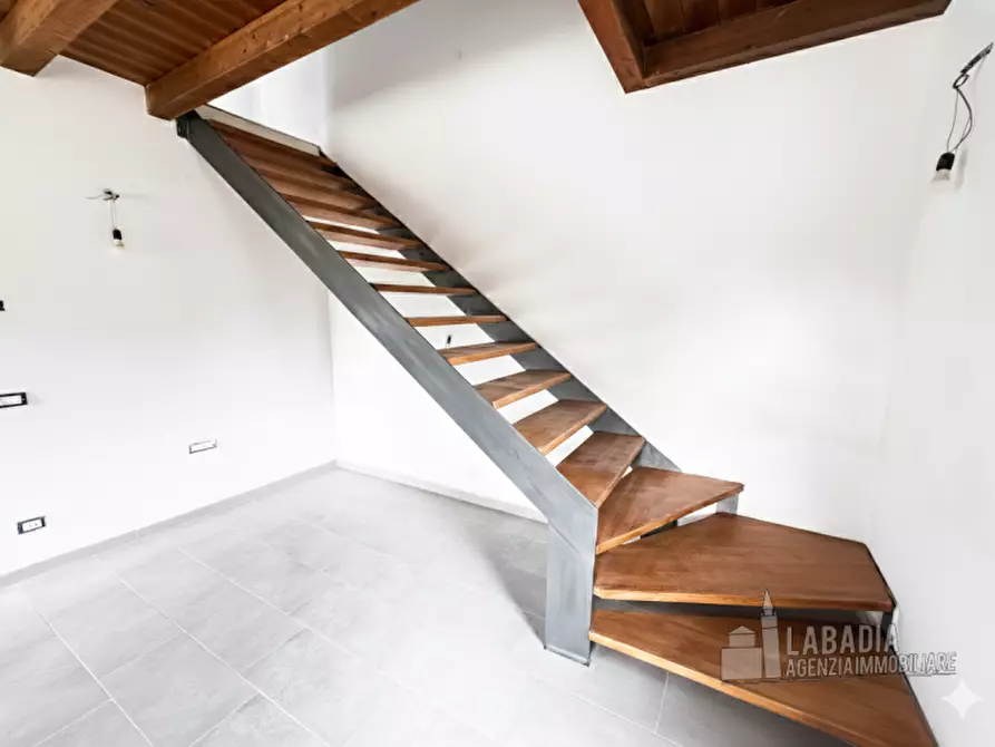 Immagine 10 di Casa indipendente in vendita  in Via Gardese 379 a Giacciano Con Baruchella