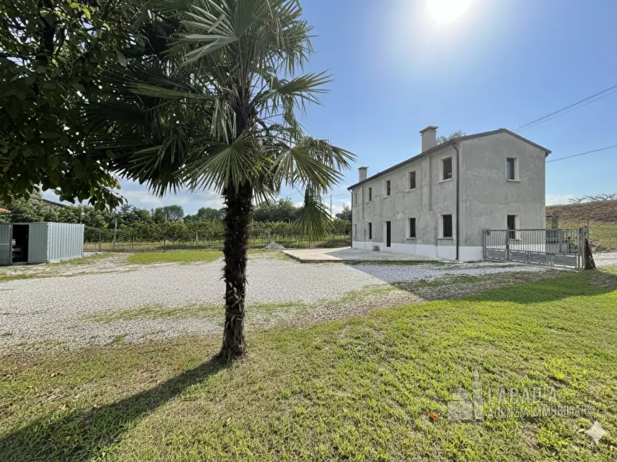 Immagine 47 di Casa indipendente in vendita  in Via Gardese 379 a Giacciano Con Baruchella