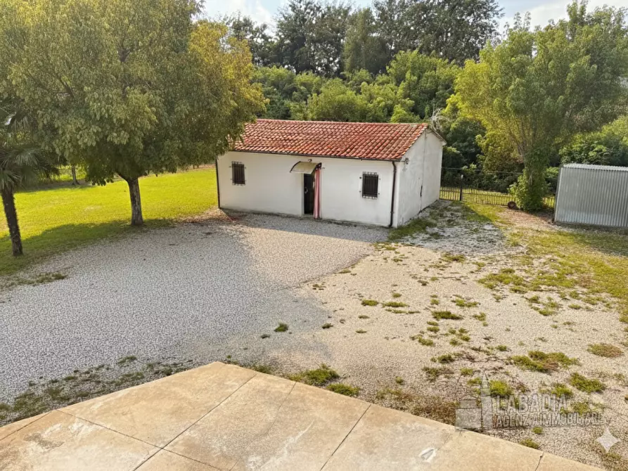 Immagine 48 di Casa indipendente in vendita  in Via Gardese 379 a Giacciano Con Baruchella