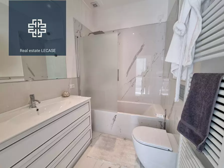 Immagine 8 di Villa in affitto  in Via Quattro Novembre a Forte Dei Marmi